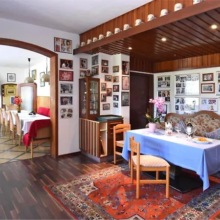 Spacious Holiday In With Private Garden * Eschwege
