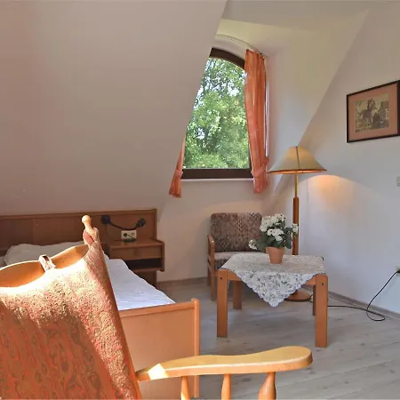 Nyaraló Spacious Holiday In With Private Garden *