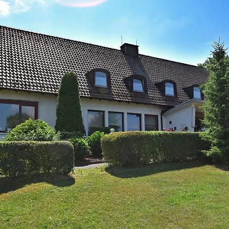Spacious Holiday In With Private Garden Eschwege