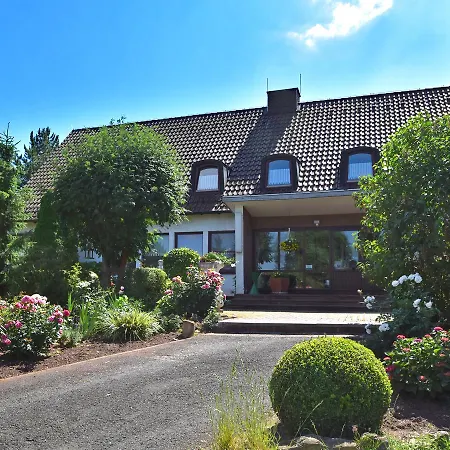 Spacious Holiday In With Private Garden